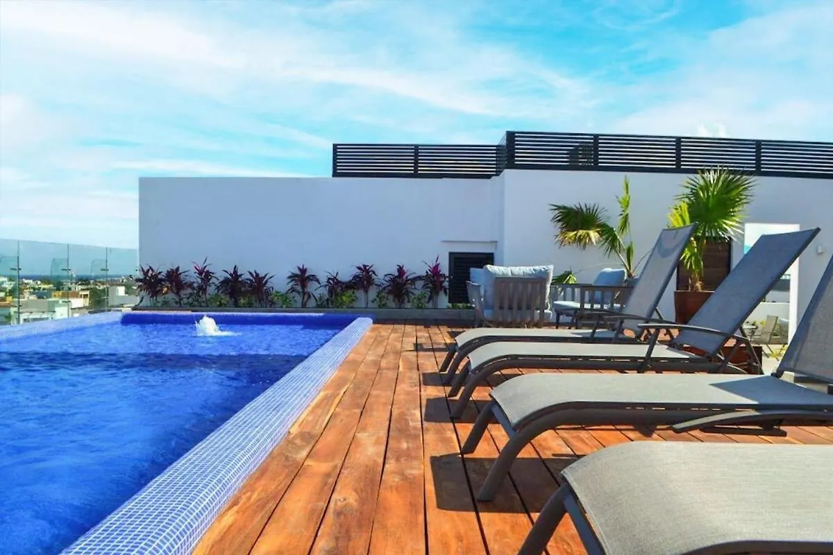 Apartment Luxe Top-Floor Incredible Roof Pool At Complex Playa del Carmen