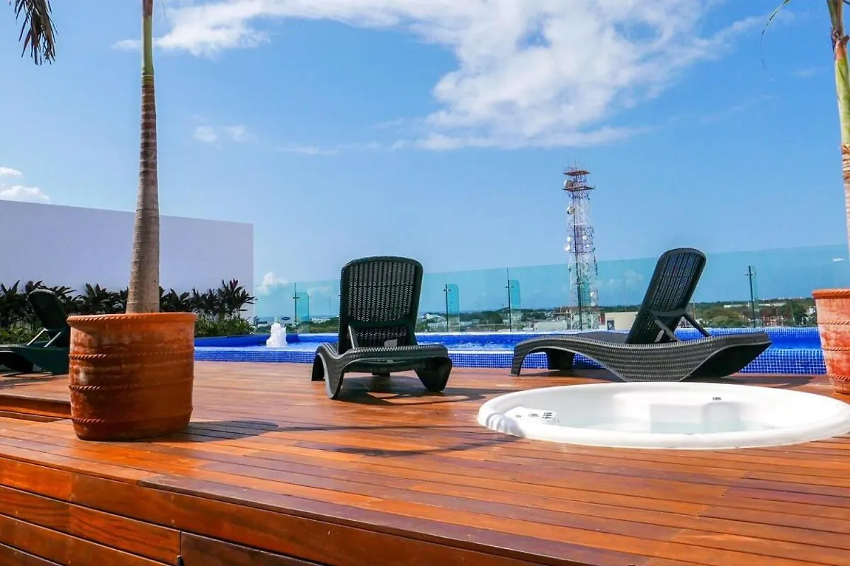 Luxe Top-Floor Incredible Roof Pool At Complex Playa del Carmen Mexico